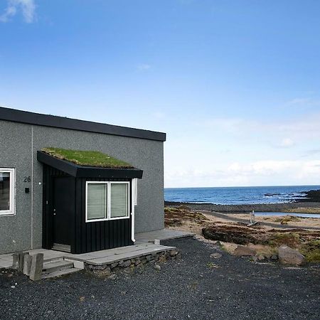 Hvassahraun Cabin By The Sea ヴォガル エクステリア 写真